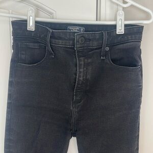 Abercrombie High Rise Super Skinny Jean